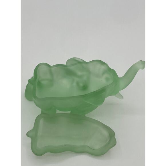 Vintage Green Frosted Glass Elephant Trinket Box with Lid Art Deco - Picture 4 of 5